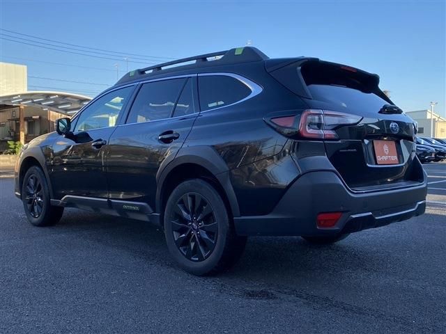 SUBARU LEGACY OUTBACK 2024