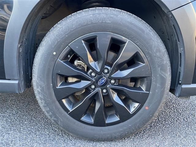 SUBARU LEGACY OUTBACK 2024