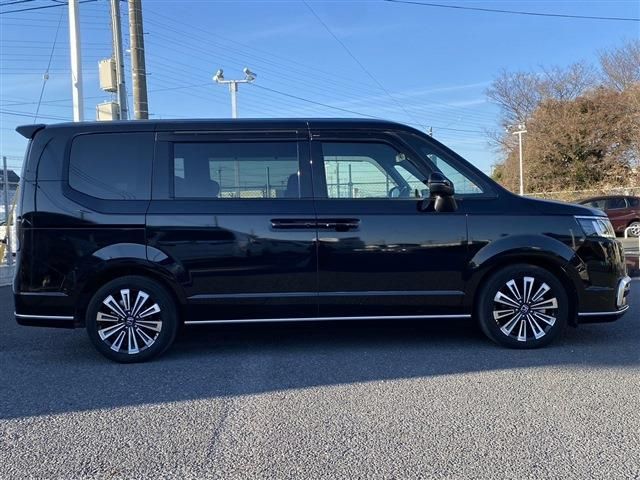 HONDA STEPWAGON 2022