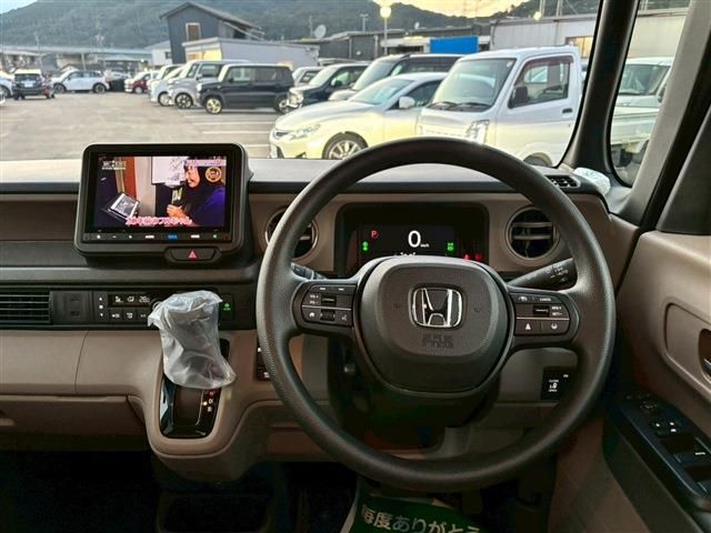 HONDA N BOX JOY 2025