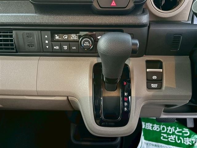 HONDA N BOX JOY 2025