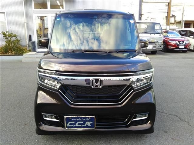 HONDA N BOX CUSTOM 2018