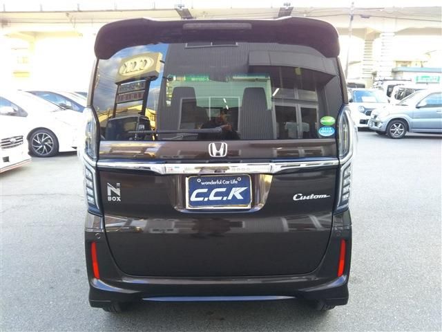HONDA N BOX CUSTOM 2018