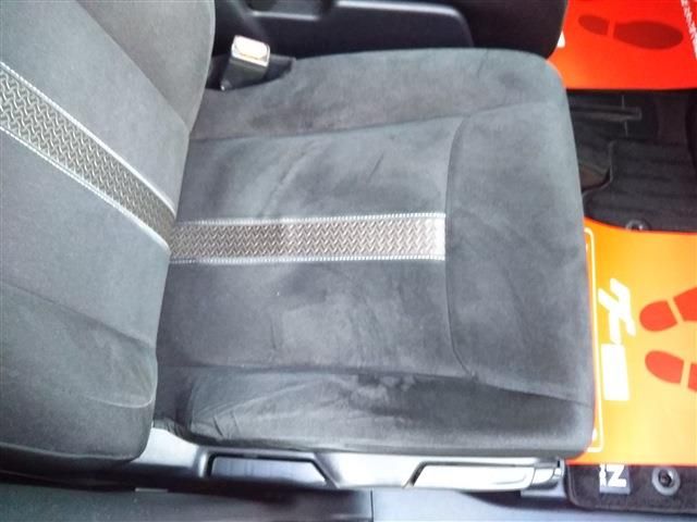 HONDA N BOX CUSTOM 2018