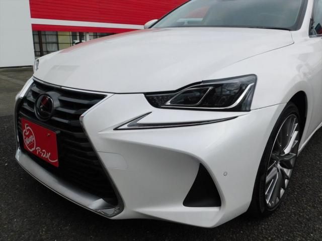 TOYOTA LEXUS IS300h 2017