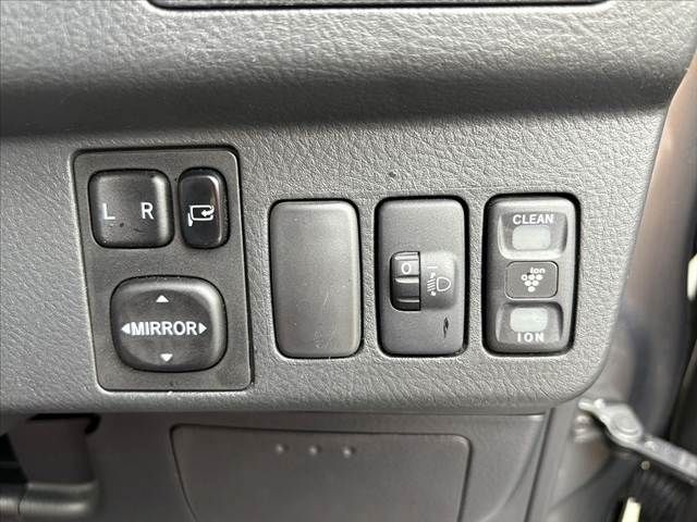 DAIHATSU MIRA GINO 2008