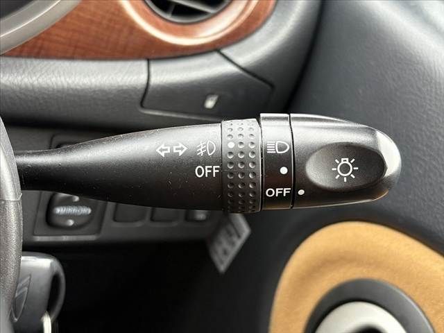 DAIHATSU MIRA GINO 2008