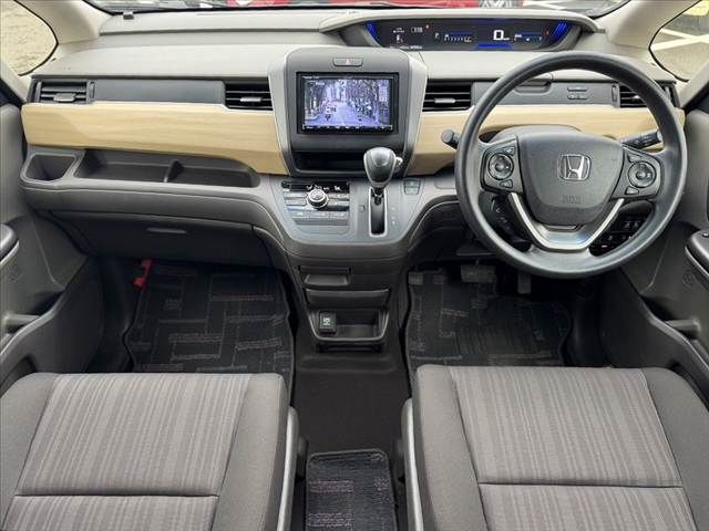 HONDA FREED 2018