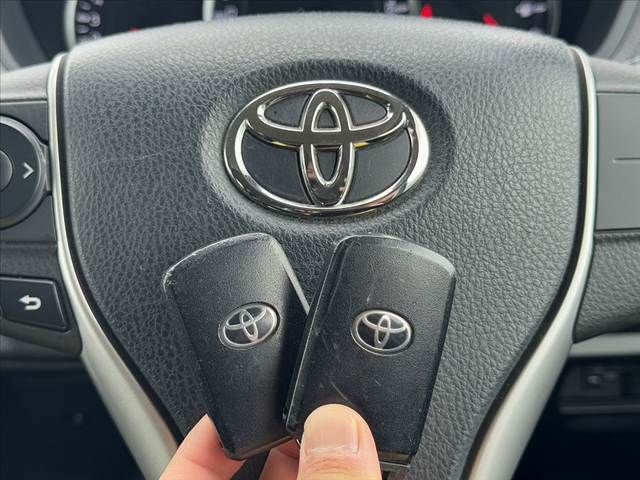 TOYOTA VOXY 2016
