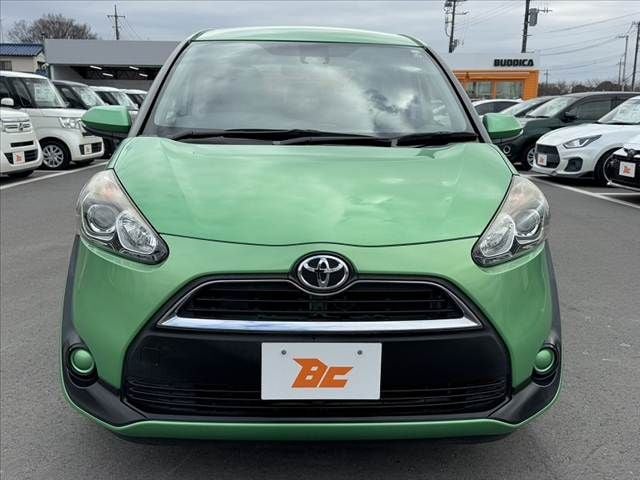 TOYOTA SIENTA 2016