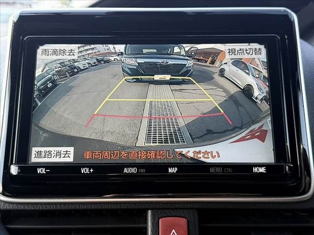 TOYOTA NOAH HYBRID 2018