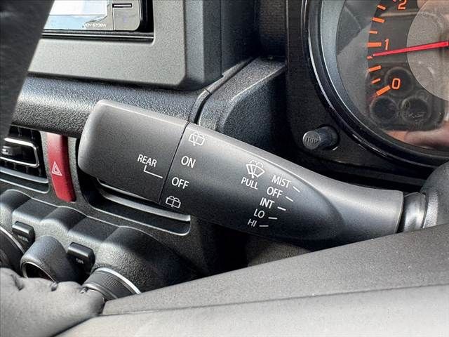 SUZUKI JIMNY SIERRA 2025