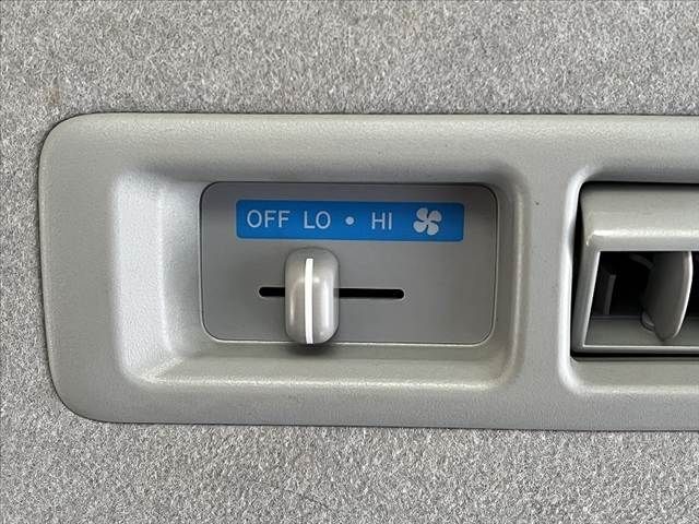 TOYOTA REGIUSACE van 2WD 2011