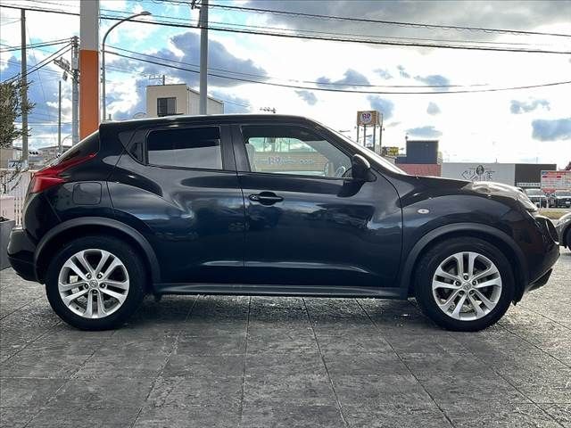 NISSAN JUKE 2011