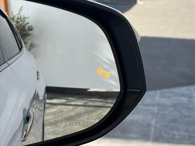 TOYOTA HARRIER 2WD 2023