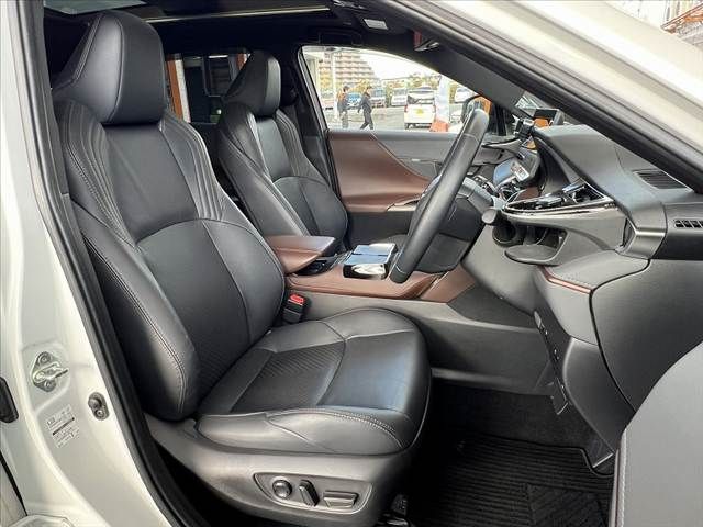 TOYOTA HARRIER 2WD 2023