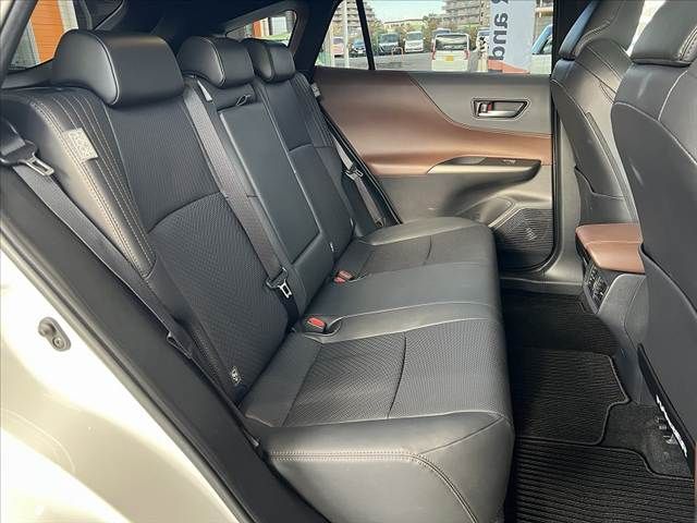 TOYOTA HARRIER 2WD 2023