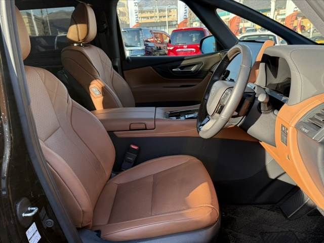 TOYOTA VELLFIRE 2024