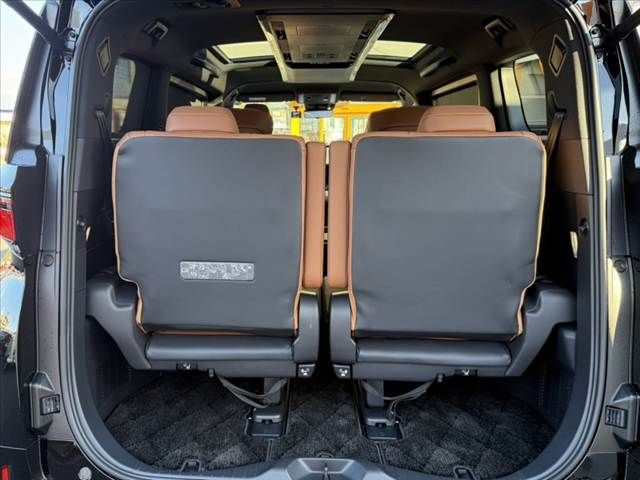 TOYOTA VELLFIRE 2024