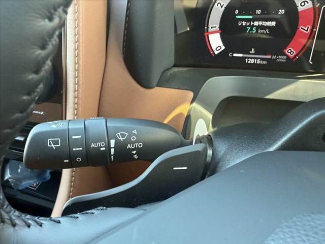 TOYOTA VELLFIRE 2024