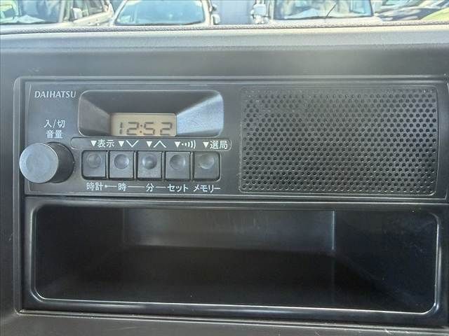 DAIHATSU HIJET truck 2009