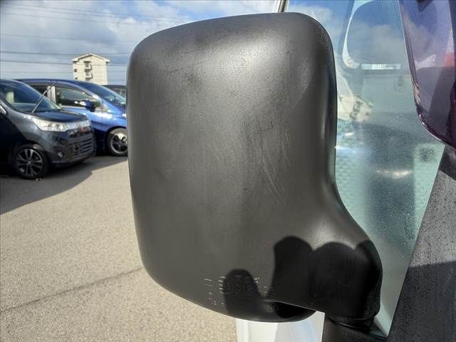 DAIHATSU HIJET truck 2009