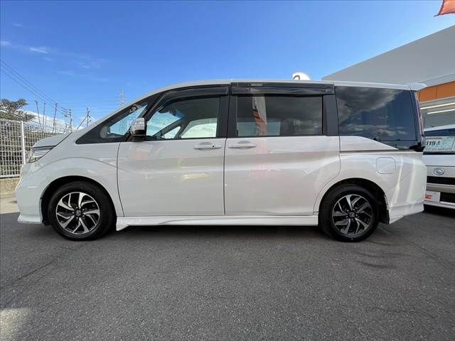 HONDA STEPWAGON SPADA 2017