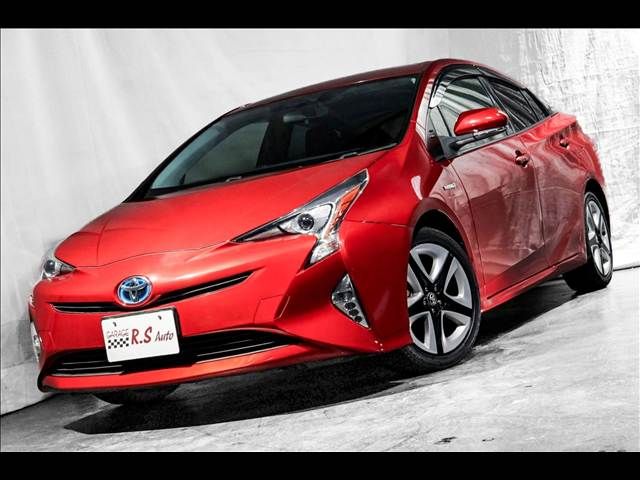TOYOTA PRIUS 2016
