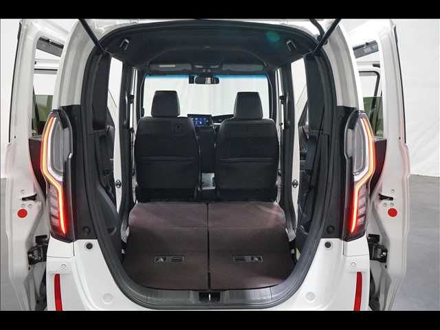 HONDA N BOX CUSTOM 2018