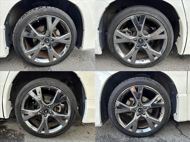 TOYOTA VELLFIRE 2014