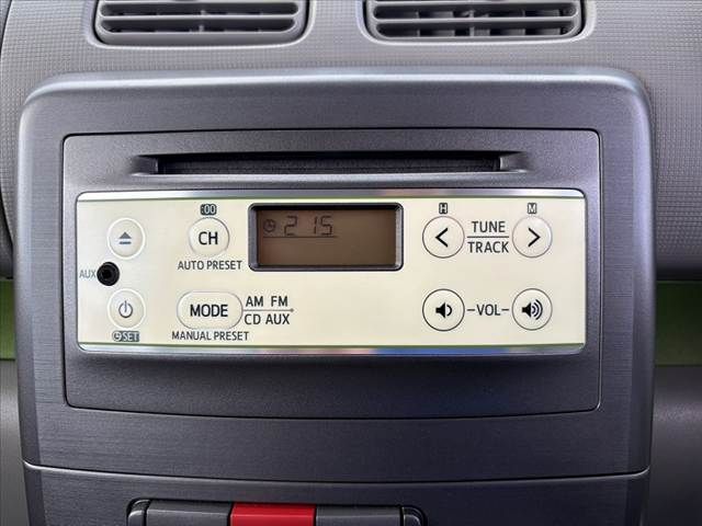 TOYOTA PIXIS SPACE 2013