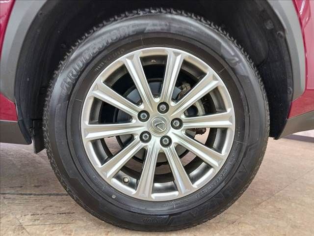 TOYOTA LEXUS NX300h 2015