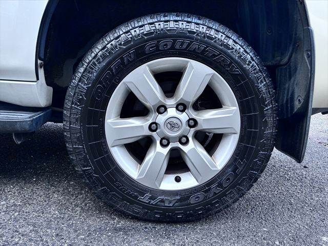 TOYOTA LANDCRUISER PRADO 2014