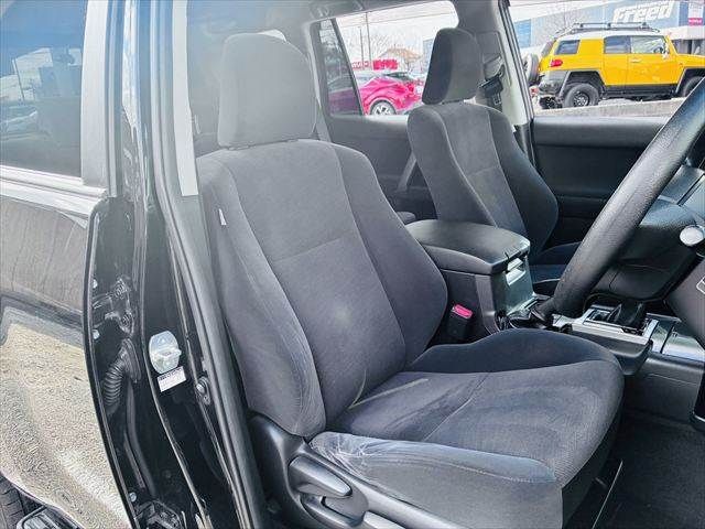 TOYOTA LANDCRUISER PRADO 2016