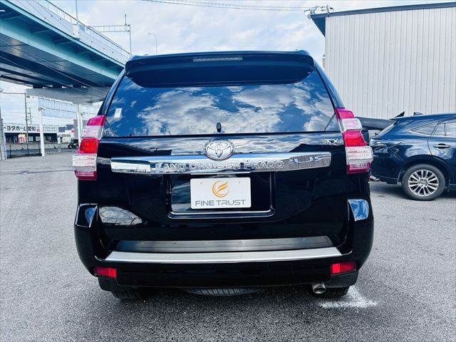 TOYOTA LANDCRUISER PRADO 2016