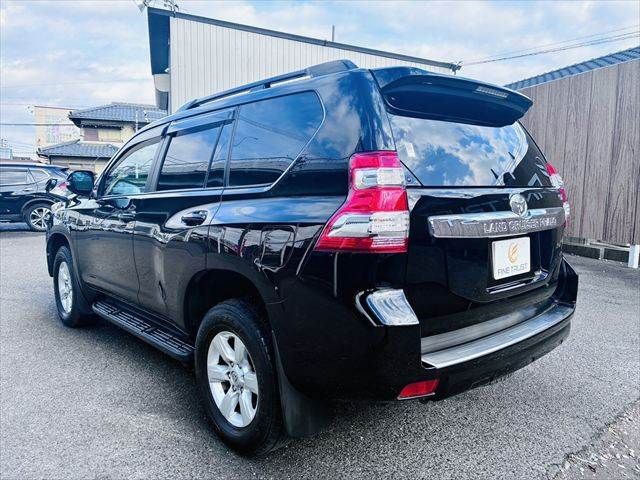 TOYOTA LANDCRUISER PRADO 2016