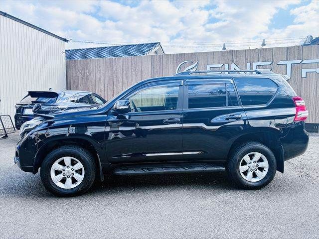 TOYOTA LANDCRUISER PRADO 2016