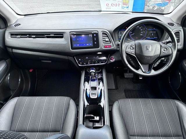 HONDA VEZEL HYBRID 2014