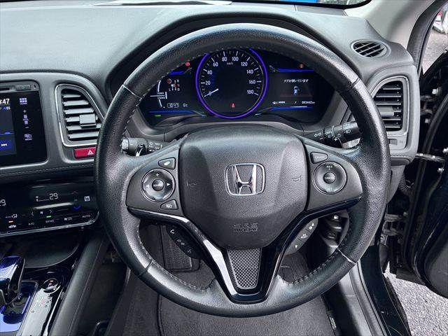 HONDA VEZEL HYBRID 2014