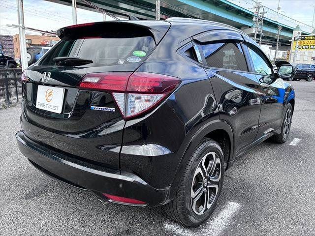 HONDA VEZEL HYBRID 2014