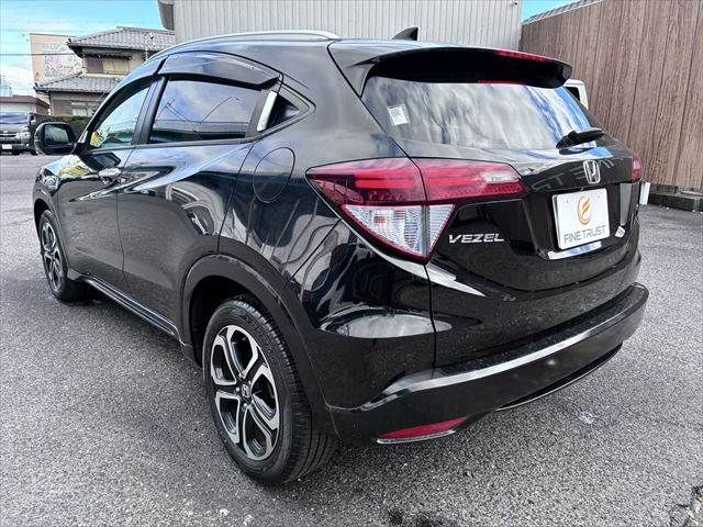 HONDA VEZEL HYBRID 2014