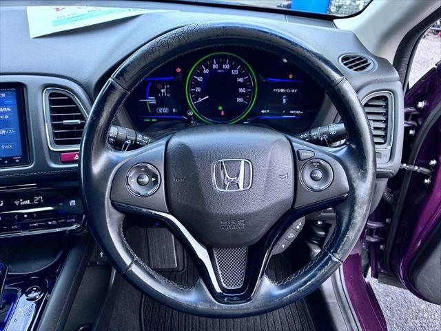 HONDA VEZEL HYBRID 2015