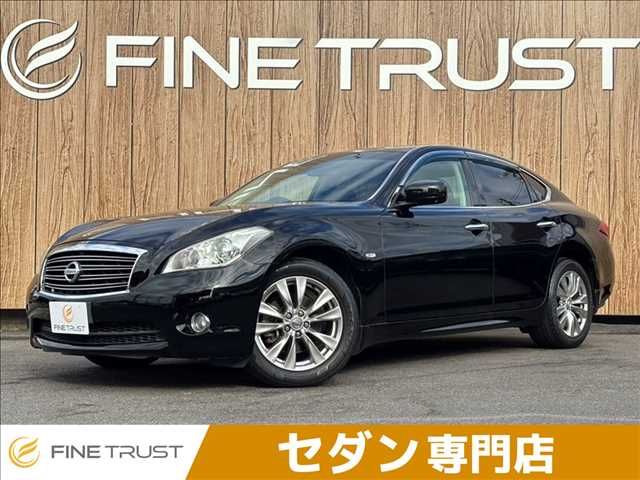 NISSAN FUGA 2013