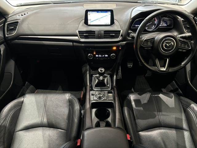 MAZDA AXELA SPORTS 2016