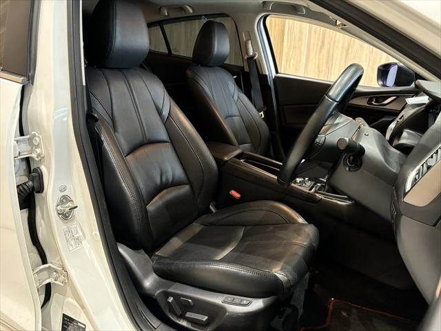 MAZDA AXELA SPORTS 2016