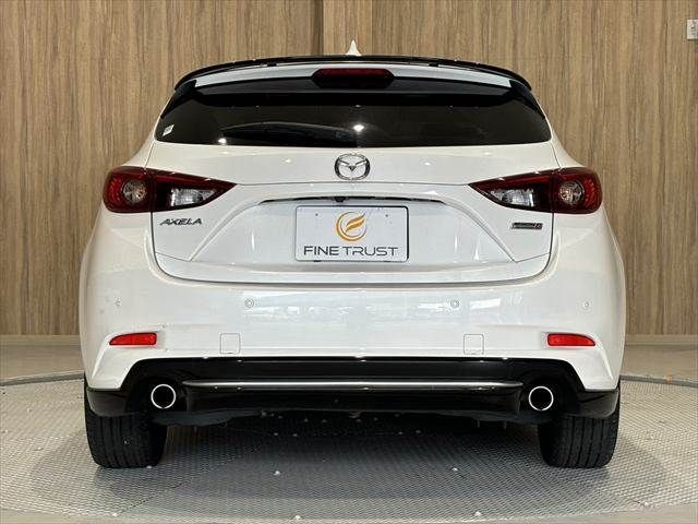 MAZDA AXELA SPORTS 2016