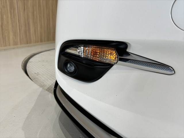 MAZDA AXELA SPORTS 2016