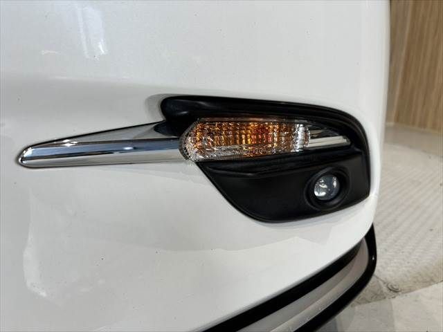 MAZDA AXELA SPORTS 2016