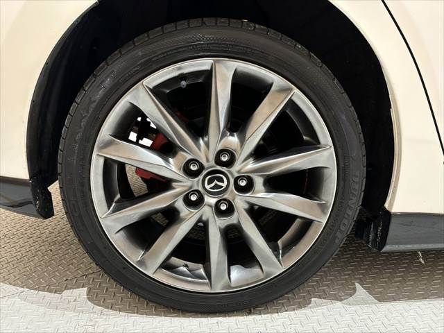 MAZDA AXELA SPORTS 2016