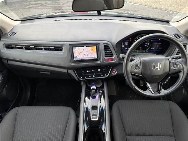HONDA VEZEL HYBRID 2015